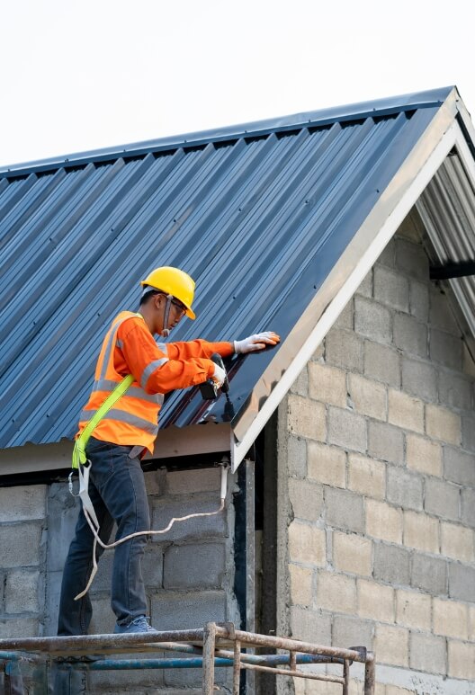 Reliable Roof Repair Services for Lake Forest Homes
